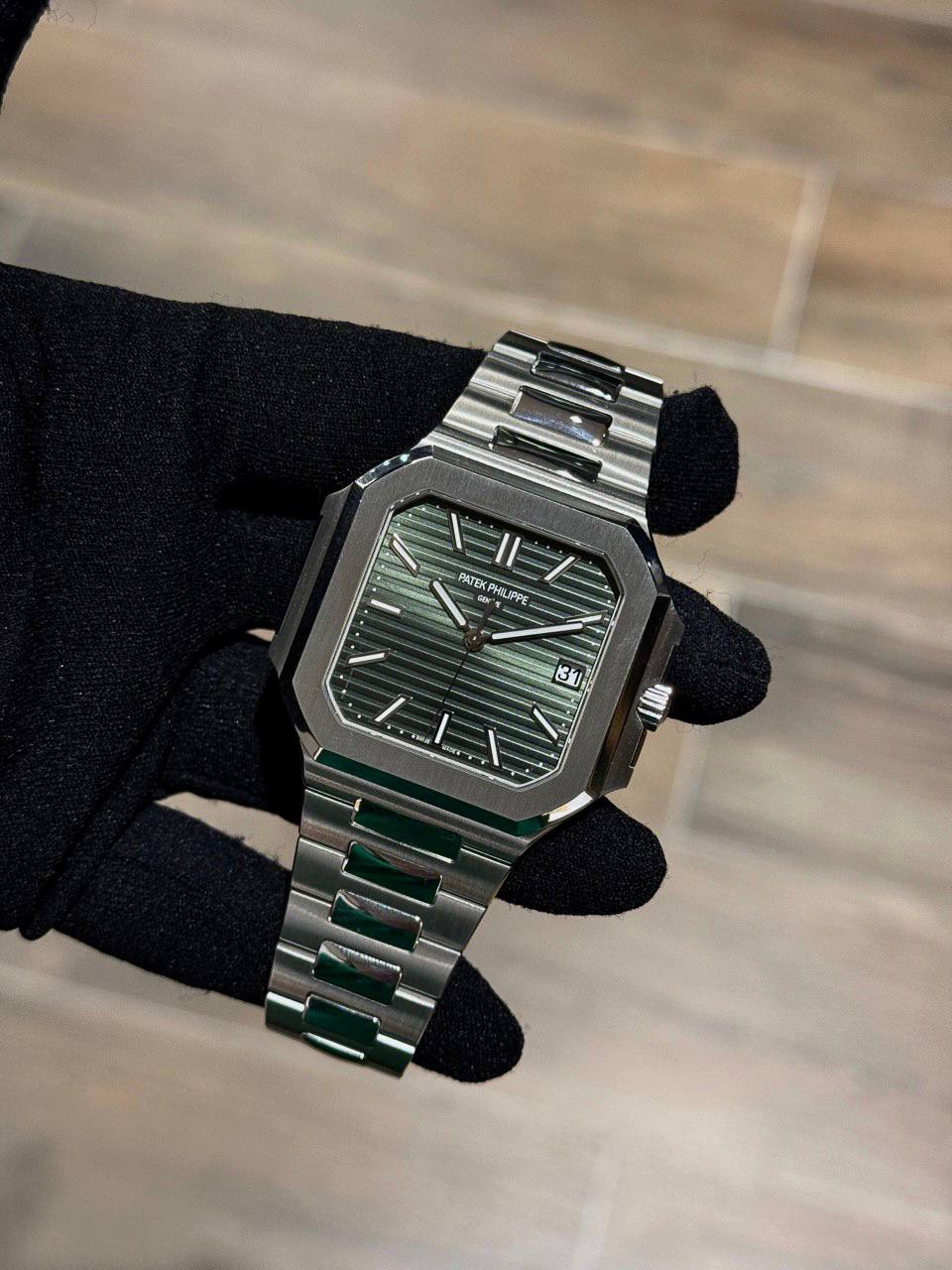 Patek Philippe Cubitus. Date. Sweep Seconds